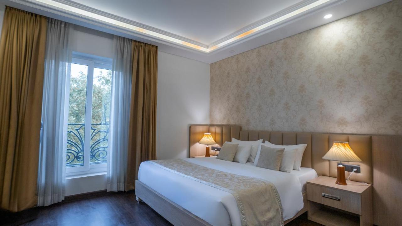 The Woodbury Hotel Gurgaon Exterior foto