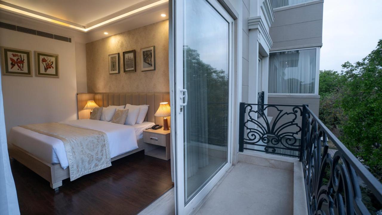 The Woodbury Hotel Gurgaon Exterior foto